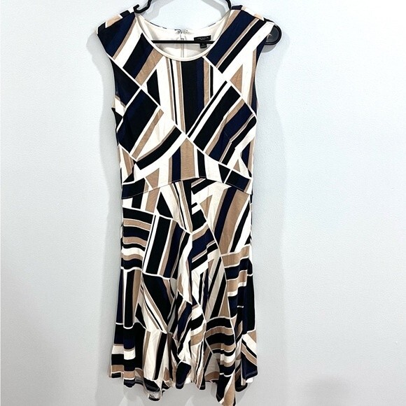 Ann Taylor black navy tan and white geometric print flowy dress size 4P - Picture 2 of 5